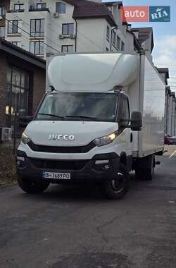 Вантажний фургон Iveco Daily 2015 в Києві