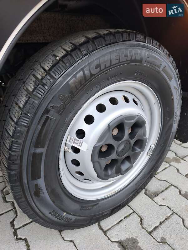 Тентованый Iveco Daily 2019 в Черновцах