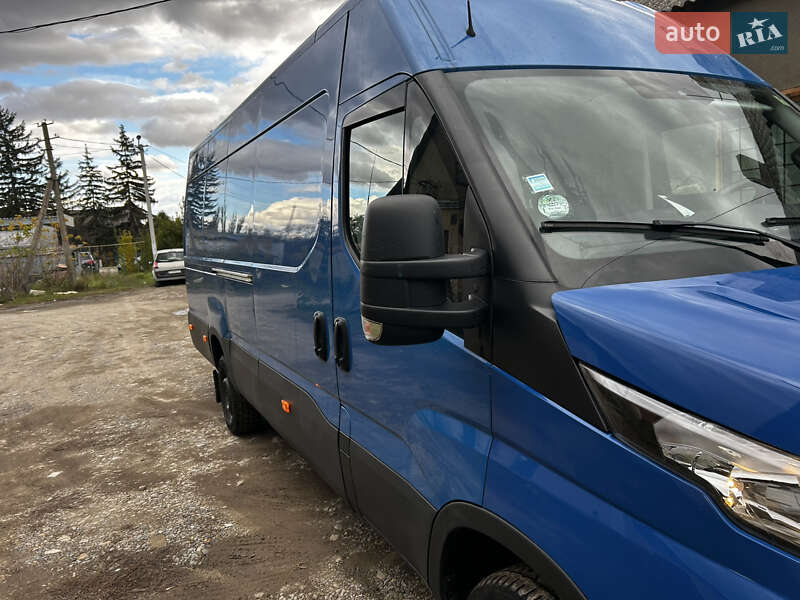 Грузовой фургон Iveco Daily 2019 в Кельменцах