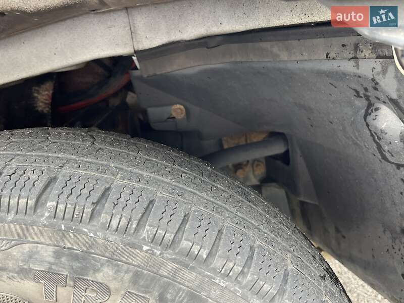 Грузовой фургон Iveco Daily 2012 в Мукачево