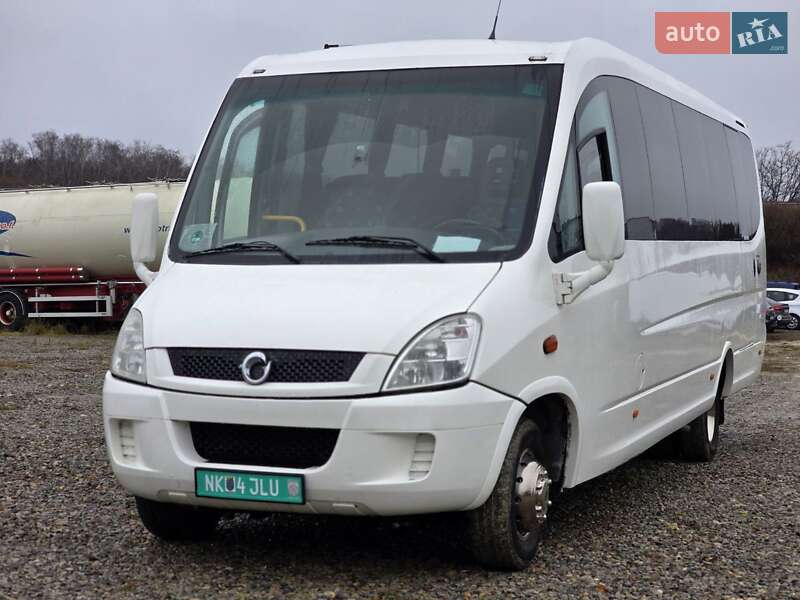 Микроавтобус Iveco Daily 2010 в Тернополе