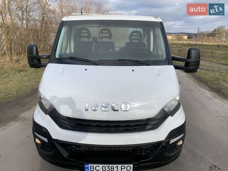 Вантажний фургон Iveco Daily 2016 в Золочеві