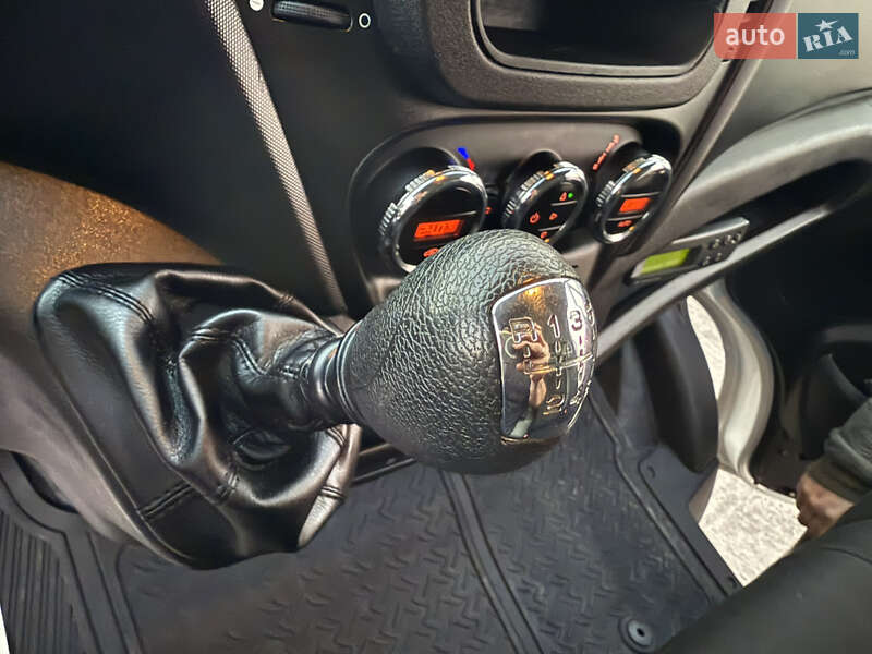 Інші вантажівки Iveco Daily 2014 в Луцьку фото 30 Інші вантажівки Iveco Daily 2014 в Луцьку