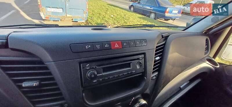 Тентованый Iveco Daily 2015 в Киеве фото 9 Тентованый Iveco Daily 2015 в Киеве