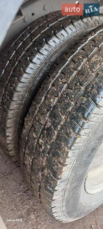 Вантажний фургон Iveco Daily 2012 в Львові