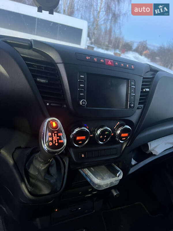 Автовоз Iveco Daily 2016 в Луцке