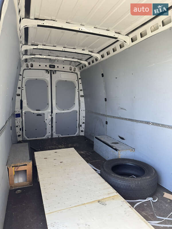 Грузовой фургон Iveco Daily 2019 в Радехове