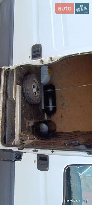 Грузовик Iveco Daily 2013 в Калиновке