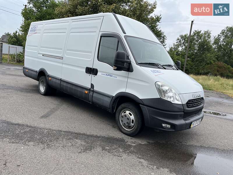 Микроавтобус грузовой (до 3,5т) Iveco Daily 2012 в Мукачево