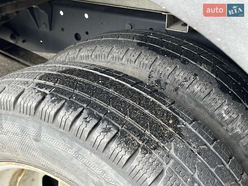 Микроавтобус грузовой (до 3,5т) Iveco Daily 2012 в Мукачево