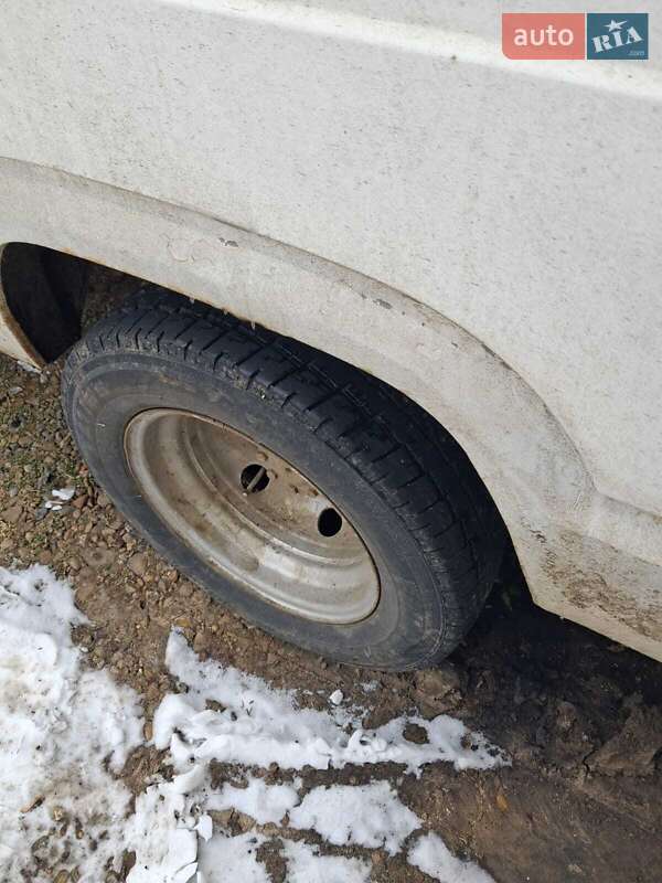 Вантажний фургон Iveco Daily 1993 в Одесі фото 6 Вантажний фургон Iveco Daily 1993 в Одесі