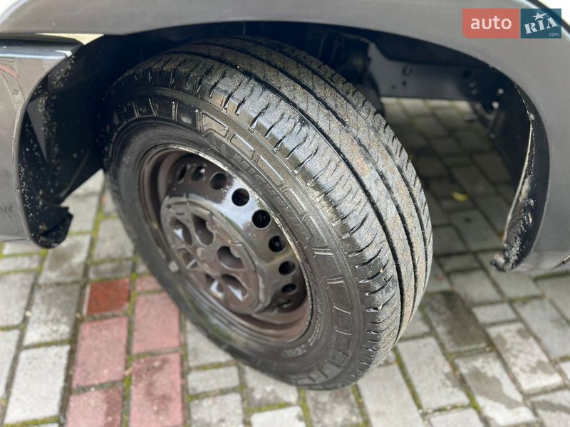 Вантажний фургон Iveco Daily 2015 в Самборі