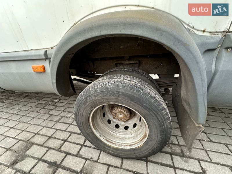 Грузовой фургон Iveco Daily 2003 в Днепре