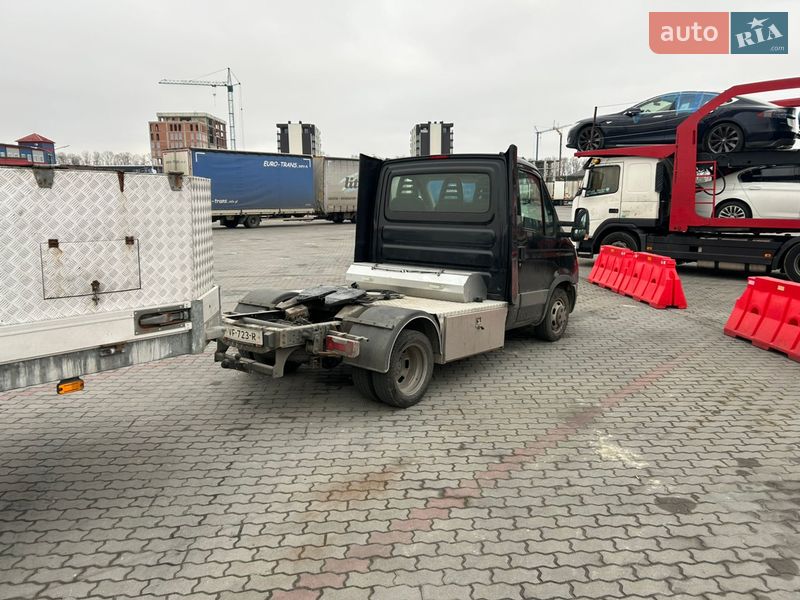 Тягач Iveco Daily 2013 в Львове