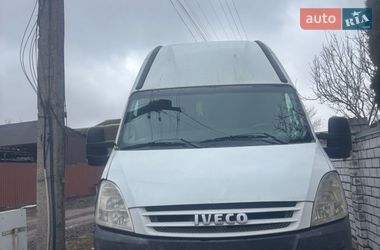 Грузовой фургон Iveco Daily 2008 в Змиеве