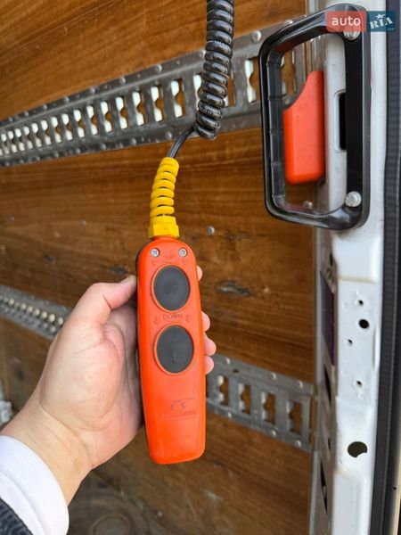 Грузовой фургон Iveco Daily 2018 в Луцке