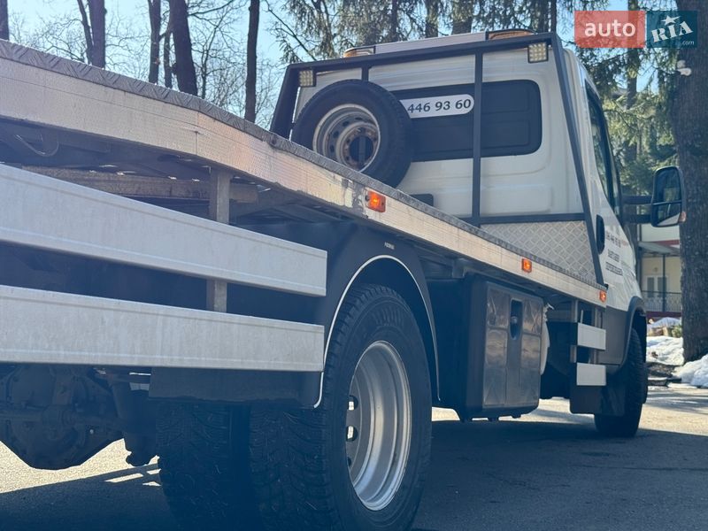 Эвакуатор Iveco Daily 2015 в Виннице