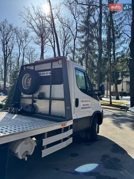 Эвакуатор Iveco Daily 2015 в Виннице