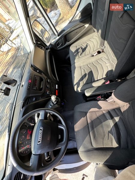 Эвакуатор Iveco Daily 2015 в Виннице