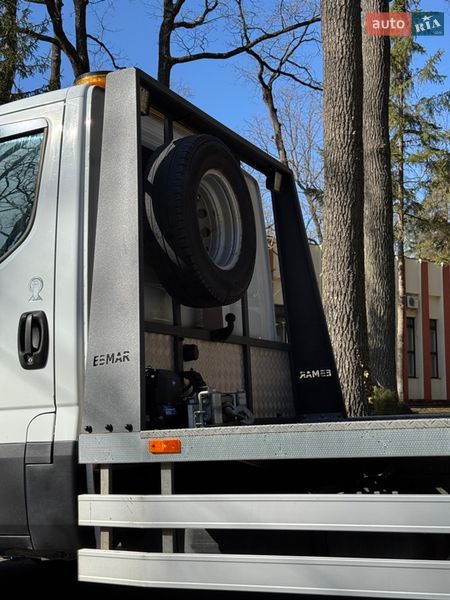 Эвакуатор Iveco Daily 2015 в Виннице