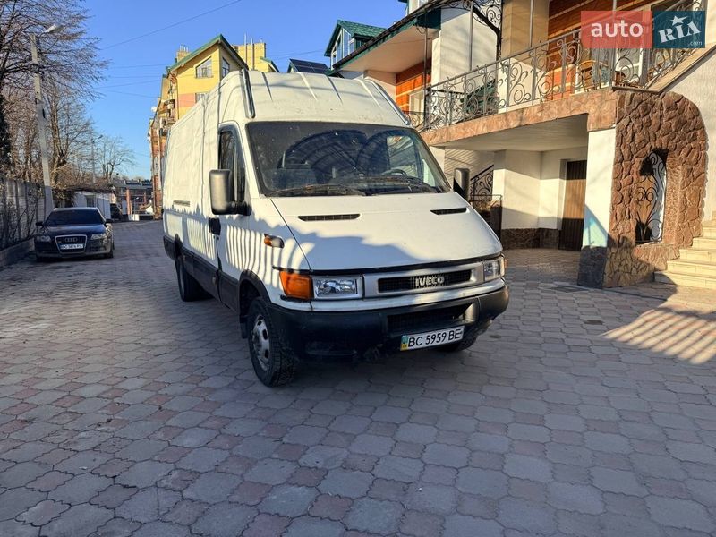 Грузовой фургон Iveco Daily 2004 в Львове