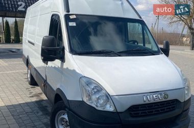 Грузовой фургон Iveco Daily 2013 в Кременце