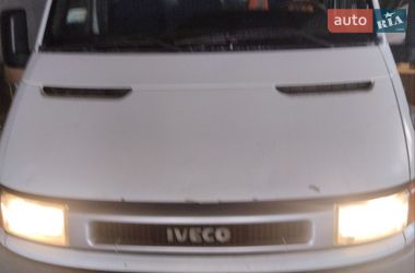 Для перевозки животных Iveco Daily 2004 в Кельменцах