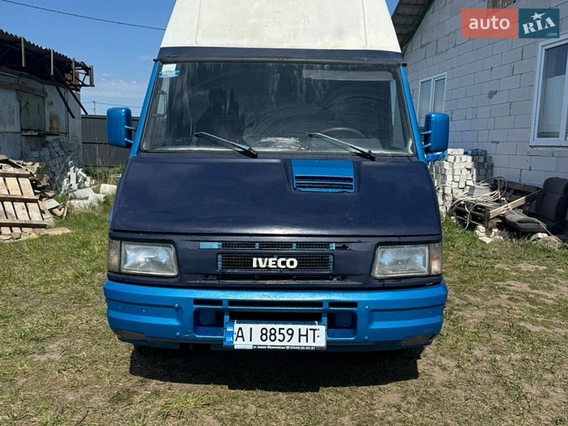 Эвакуатор Iveco Daily 1996 в Обухове