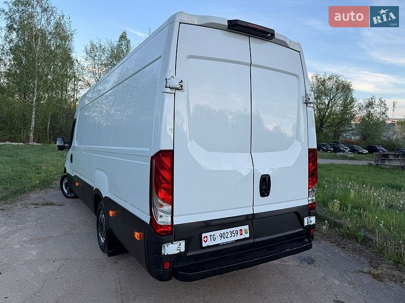 Грузовой фургон Iveco Daily 2016 в Трускавце