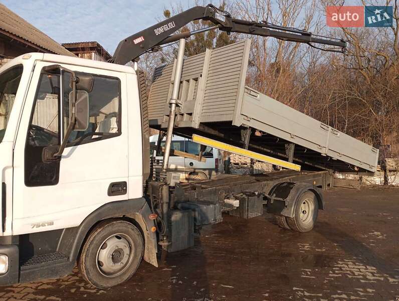Кран-маніпулятор Iveco EuroCargo 2005 в Чернівцях