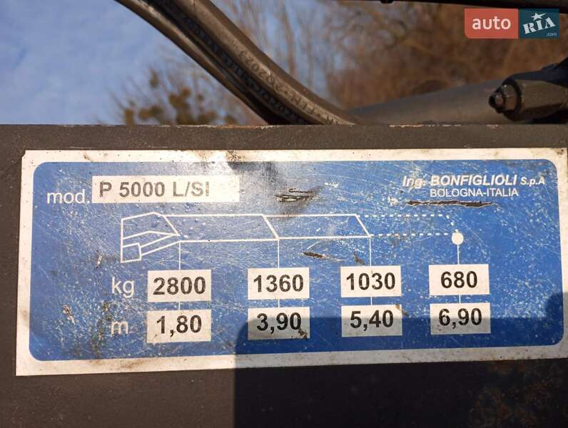 Кран-маніпулятор Iveco EuroCargo 2005 в Чернівцях