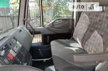 Вантажний фургон Iveco EuroCargo 1997 в 