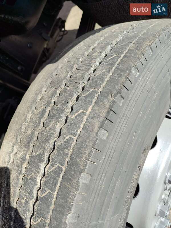 Кран-манипулятор Iveco EuroCargo 2002 в Киеве