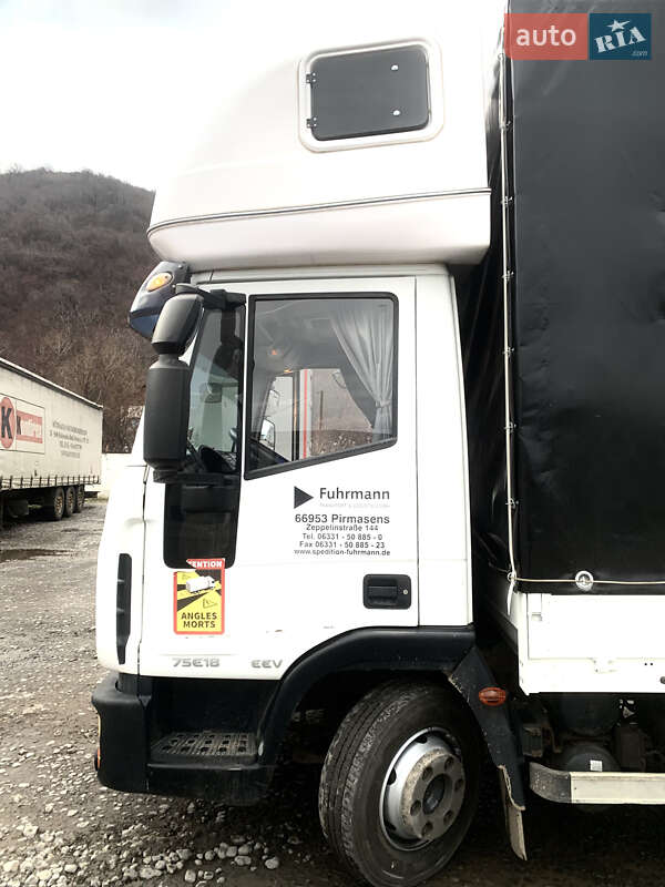 Тентованый Iveco EuroCargo 2011 в Мукачево