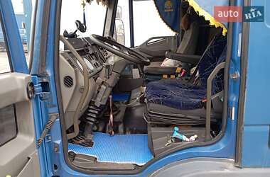 Вантажний фургон Iveco EuroCargo 2000 в 