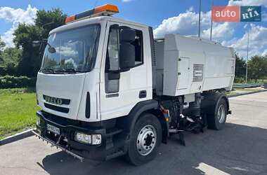 Прибиральна машина Iveco EuroCargo 2011 в Житомирі