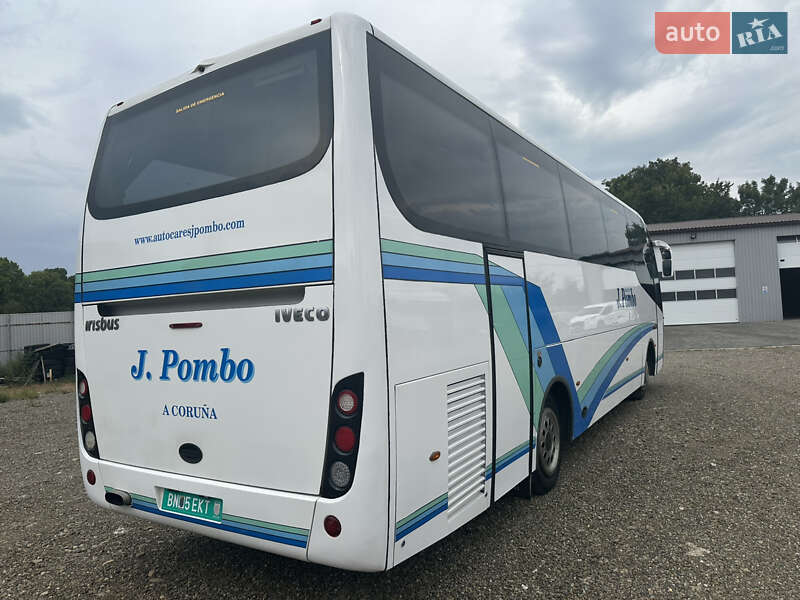 Туристичний / Міжміський автобус Iveco EuroCargo 2009 в Чернівцях