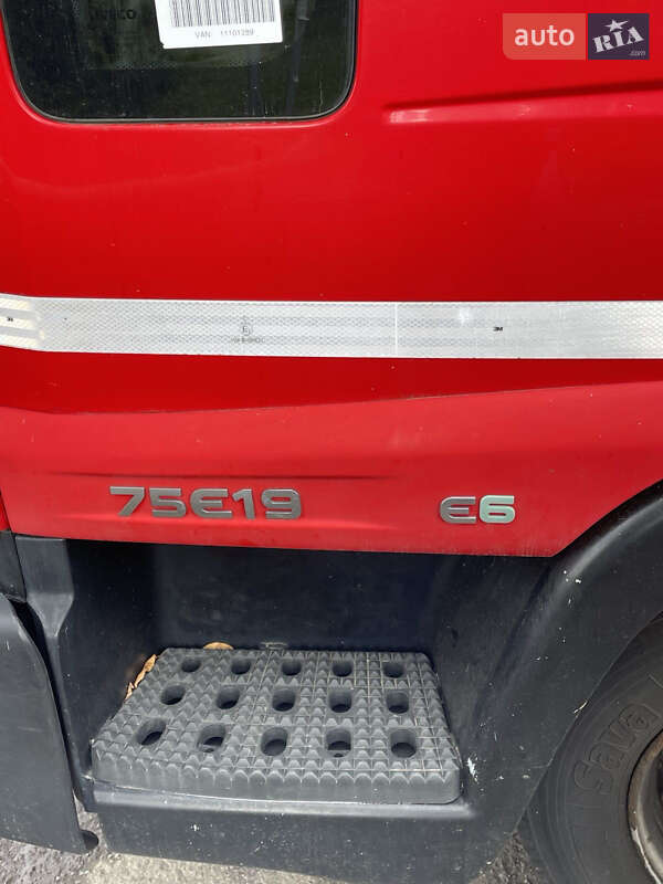 Тентованый Iveco EuroCargo 2015 в Иршаве