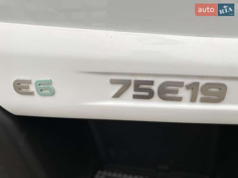 Тентований Iveco EuroCargo 2015 в Хусті фото 28 Тентований Iveco EuroCargo 2015 в Хусті