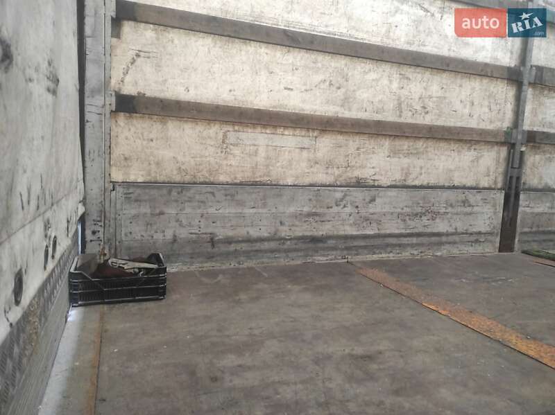 Грузовой фургон Iveco EuroCargo 2012 в Киеве