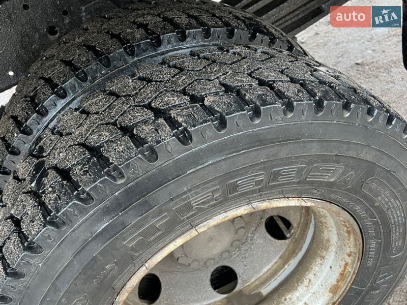 Самосвал Iveco EuroCargo 2001 в Луцке