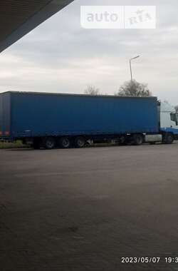 Тягач Iveco EuroStar 2001 в 