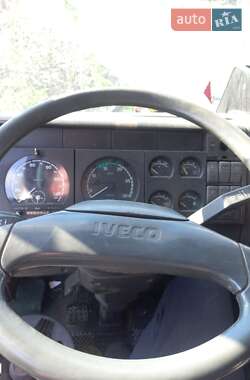 Тягач Iveco EuroStar 2000 в 