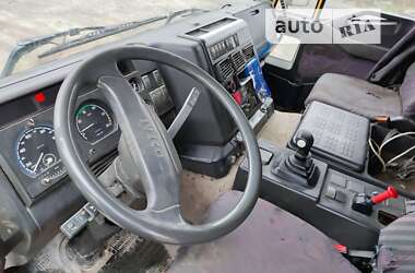 Тягач Iveco EuroTech 1999 в Дрогобыче