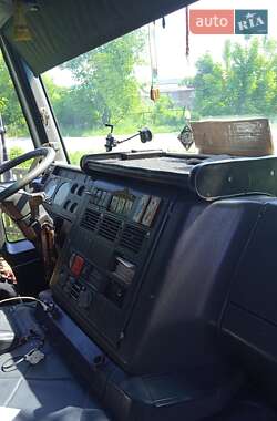 Тентованый Iveco EuroTech 2001 в 
