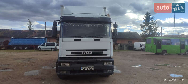 Вантажний фургон Iveco EuroTech 1999 в Стебнику фото Вантажний фургон Iveco EuroTech 1999 в Стебнику