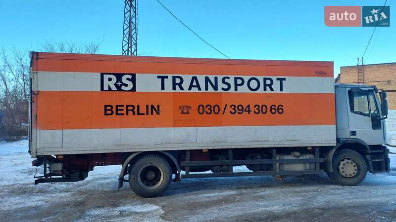 Грузовой фургон Iveco EuroTech 1995 в Ровно