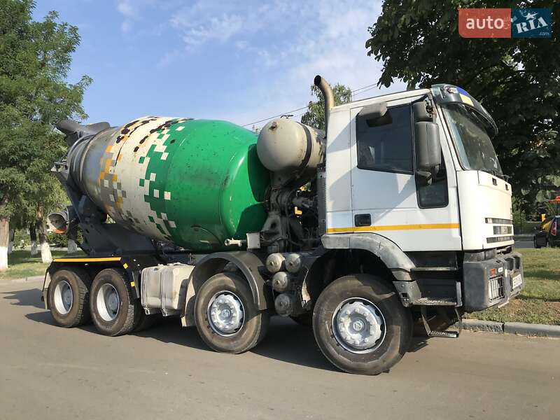 Бетономешалка (Миксер) Iveco EuroTrakker 2000 в Киеве