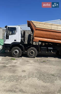 Самосвал Iveco EuroTrakker 2000 в 