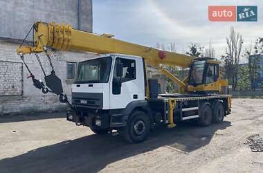 Автокран Iveco EuroTrakker 2000 в Киеве